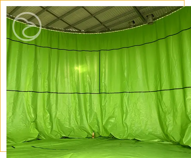 liner installation for agricultural storage